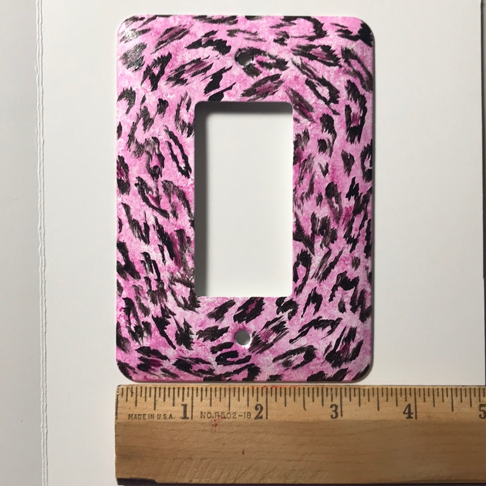 Hand Painted Rocker Switch Plate - Animal Print - Picture 4 of 7